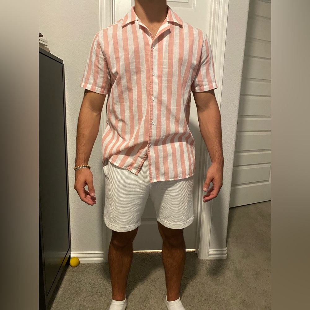 White and pink button shirt